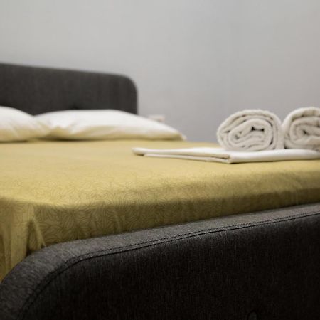 Be Solei Studio Apartments Sol 2 Tirana Buitenkant foto