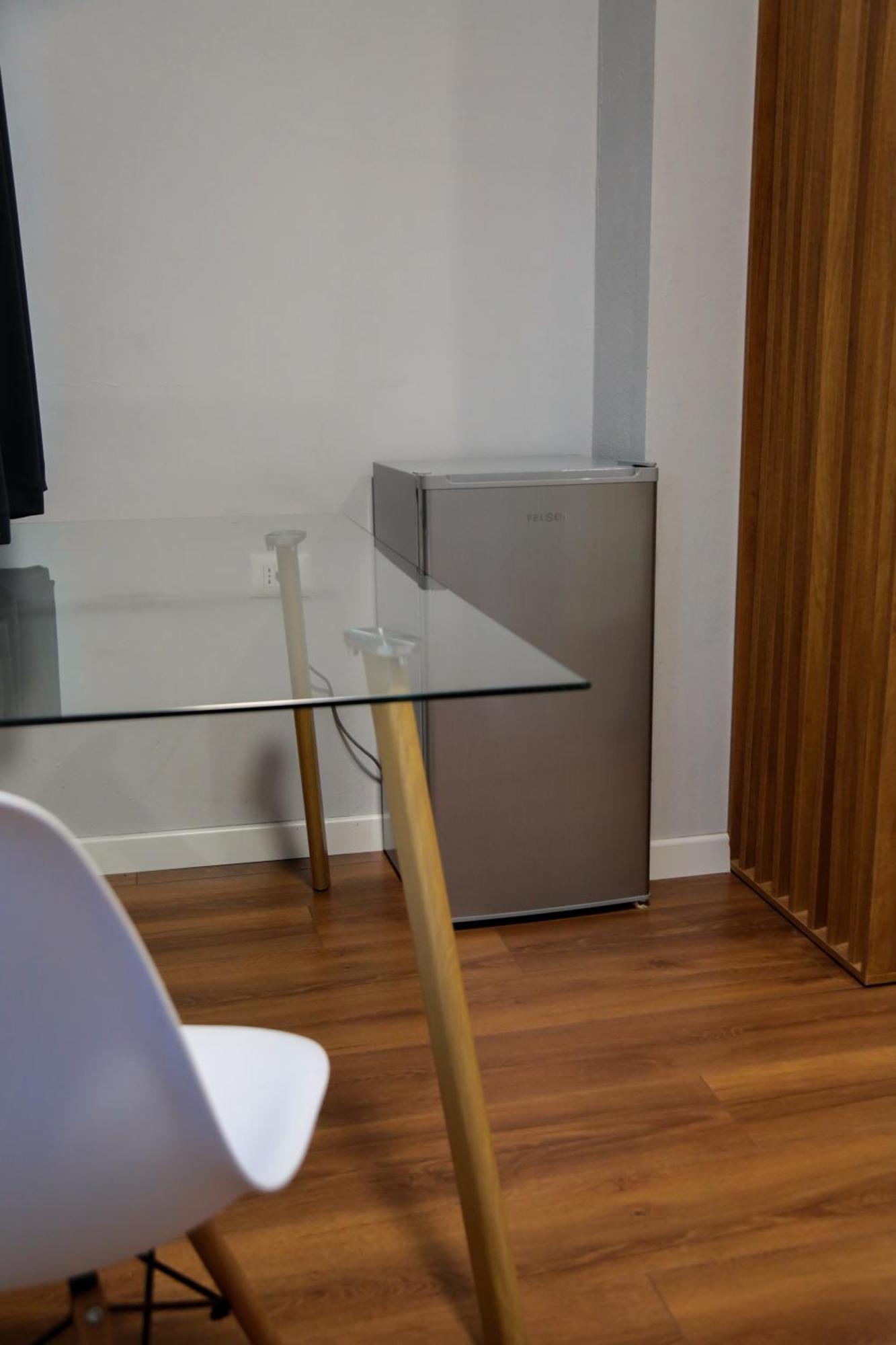 Be Solei Studio Apartments Sol 2 Tirana Buitenkant foto